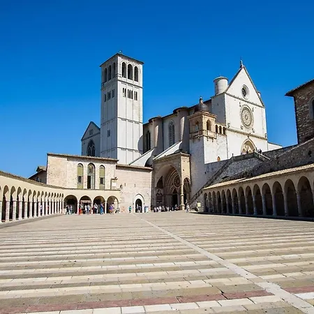 Romantic Getaway In Umbria *