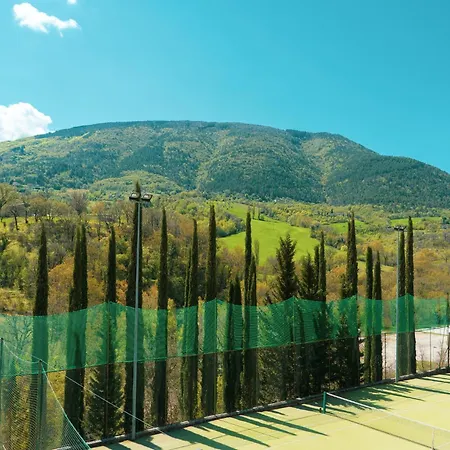 Romantic Getaway In Umbria Assisi