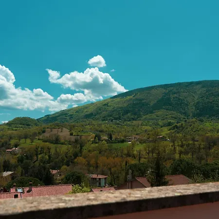 Romantic Getaway In Umbria *